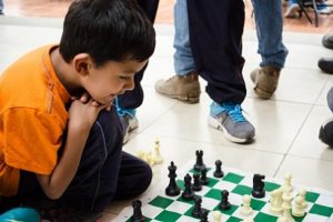 Rendimiento escolar, entre los beneficios del ajedrez