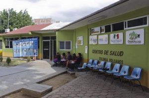en-centro-de-salud-de-volcanes-implementan-la-prevencion