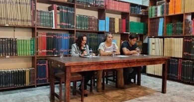Buscan crear biblioteca especializada en periodismo Buscan crear biblioteca especializada en periodismo