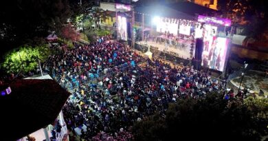 Miles disfrutaron del 4º “Martes de Brujas” en Xoxo