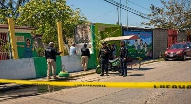 Poeta exige frenar violencia en Juchitán