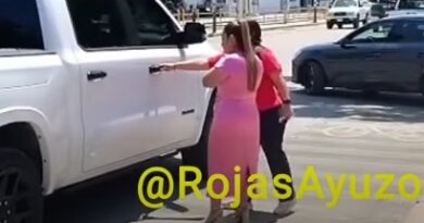 No entiende sobre austeridad ni humildad