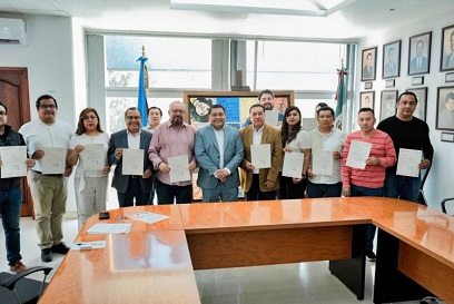 Ex candidato perdedor a rector obtuvo 13 cargos directivos Ex candidato perdedor a rector obtuvo 13 cargos directivos