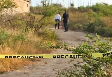 Asesinan a mujer