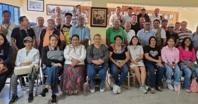 Periodistas independientes de Oaxaca cierran filas