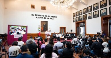 Nueva Constitución convierte voz y derechos del pueblo en ley: Salomón Nueva Constitución convierte voz y derechos del pueblo en ley: Salomón