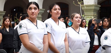 UABJO da bienvenida a estudiantes al nuevo ciclo escolar