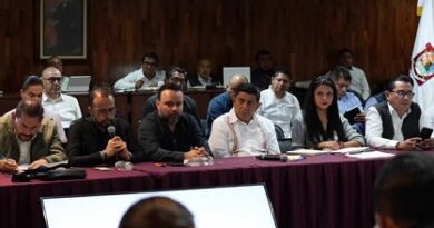 Gobierno de Oaxaca escucha al magisterio