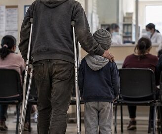 Padre enfermo teme ver morir a su hijo con leucemia Padre enfermo teme ver morir a su hijo con leucemia