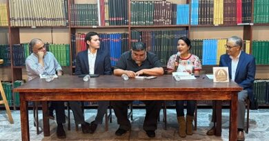 Recuperan legado de “Carteles del Sur” y Hemeroteca de Oaxaca Recuperan legado de “Carteles del Sur” y Hemeroteca de Oaxaca
